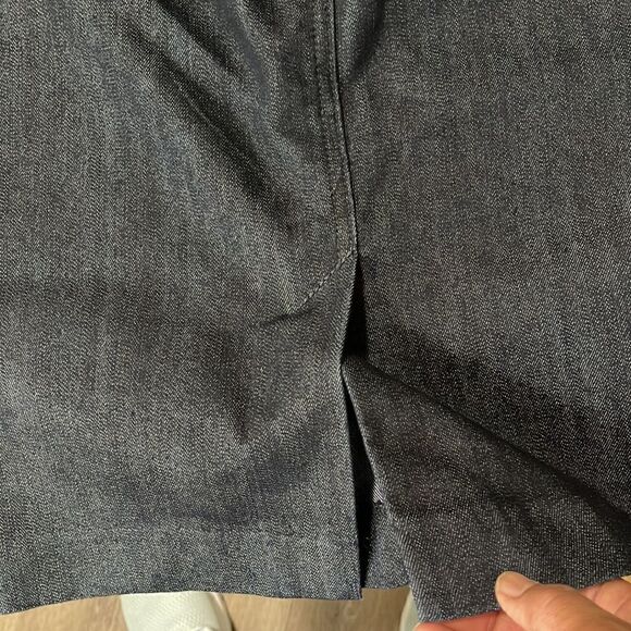 BANANA REPUBLIC AND BACCINI JEAN SKIRTS BUNDLE SIZE 4 - Picture 8 of 12